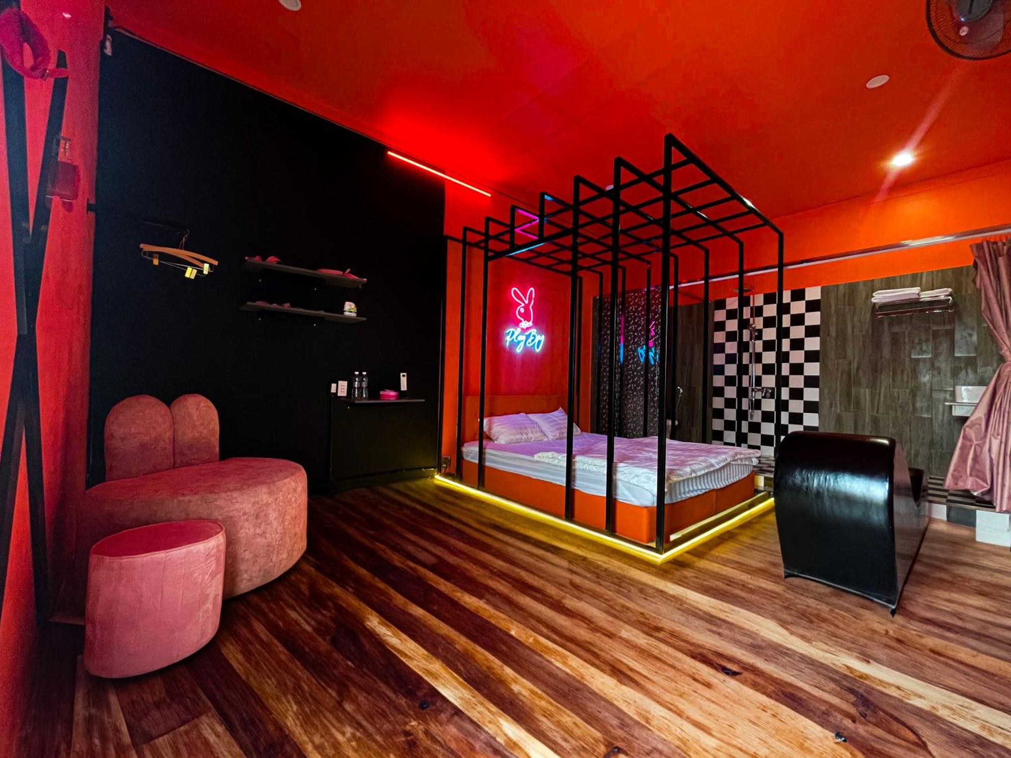 Couple Hotel - Khach San Tinh Yeu Buon Ko Sir Ngoại thất bức ảnh