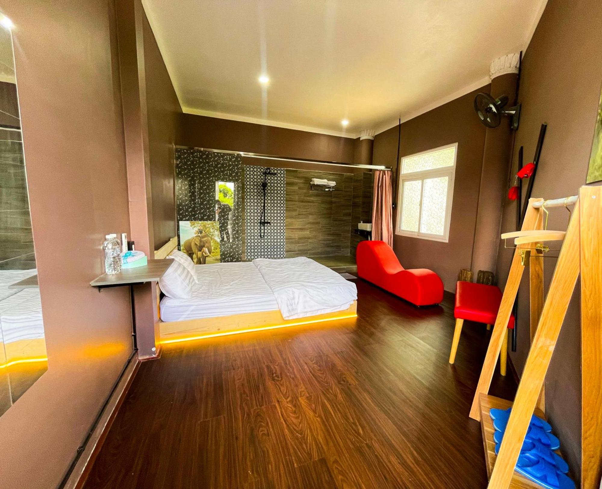 Couple Hotel - Khach San Tinh Yeu Buon Ko Sir Ngoại thất bức ảnh